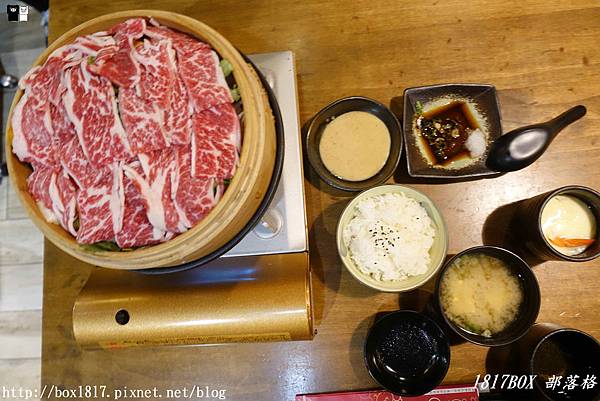 【彰化市】豬舍食堂。日式定食套餐。蒸籠鍋物。彰化日式簡餐餐廳
