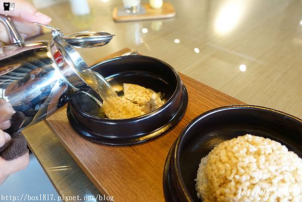 【雲林。二崙】第一稻場。在地人才知道。隱藏在東遠碾米工廠裡的 DOJO CAFE簡餐。與米結合的特色咖啡廳