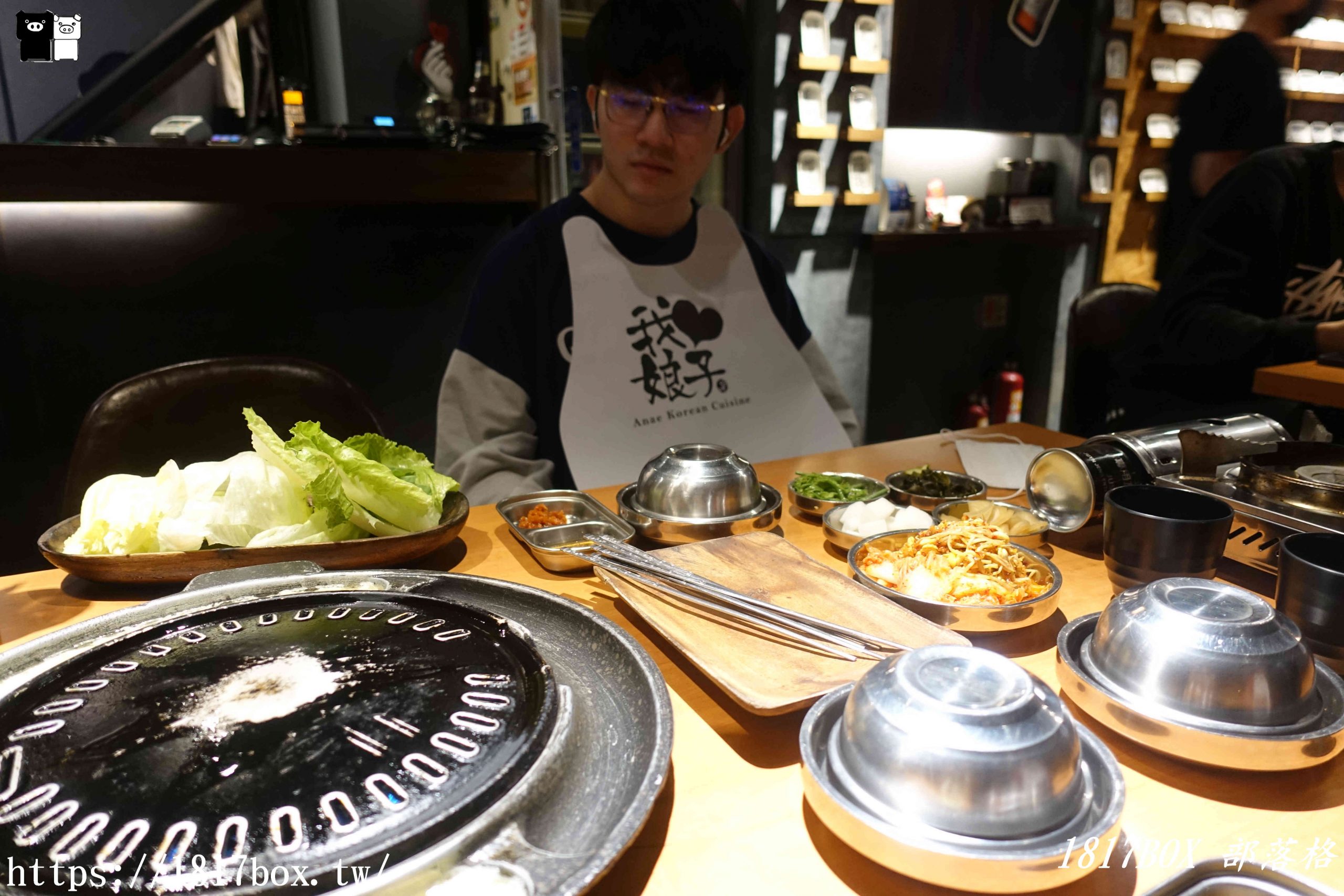 【台北。松山】娘子韓食-韓式燒肉-市民總店。小八色烤肉。桌邊烤肉服務