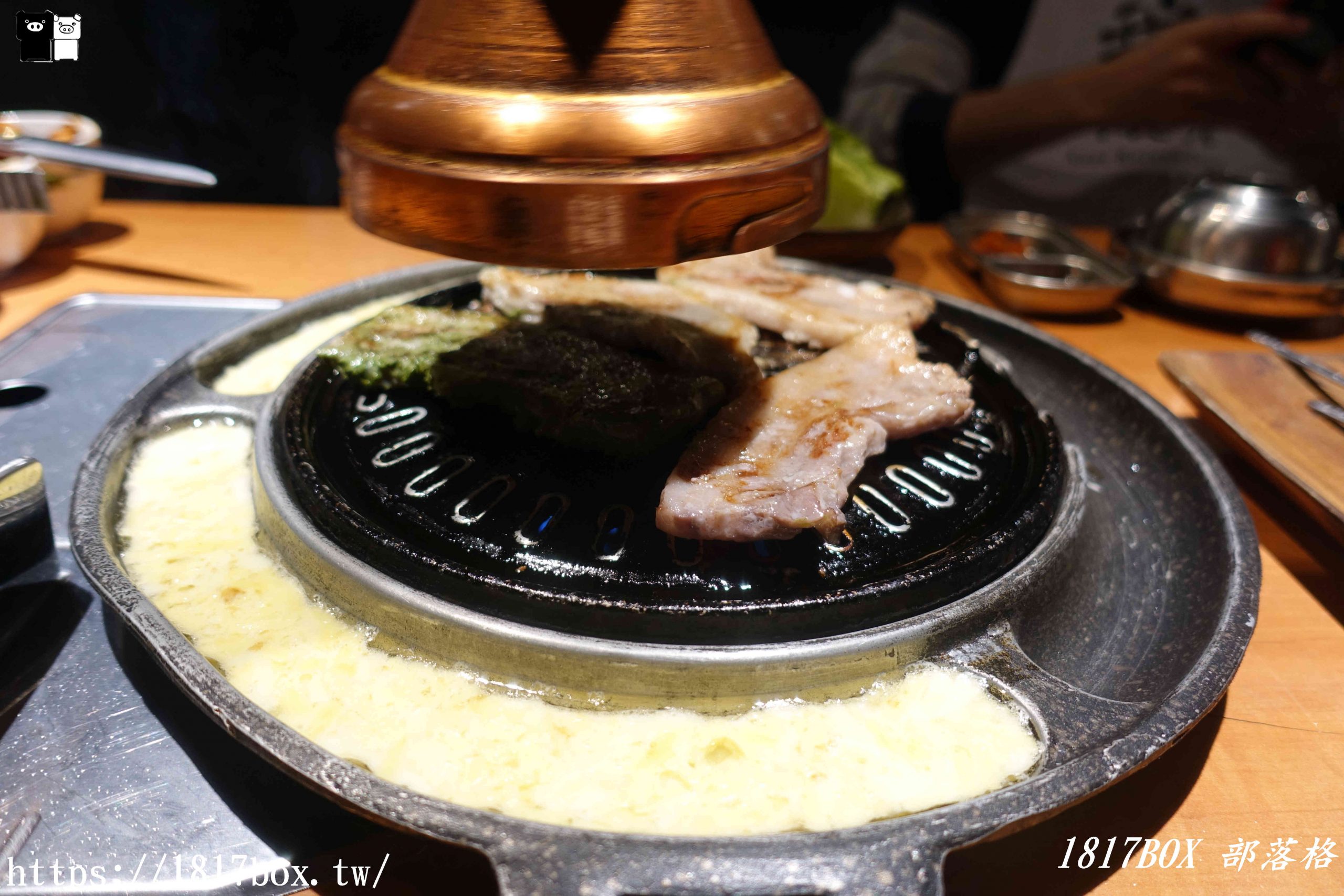 【台北。松山】娘子韓食-韓式燒肉-市民總店。小八色烤肉。桌邊烤肉服務 @1817BOX部落格