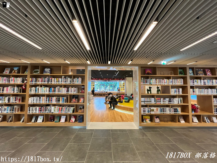 【屏東市】屏東縣立圖書館總館。全台唯一的森林系圖書館