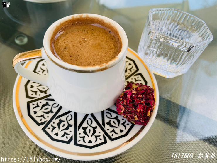 【彰化。芬園】Cafe Yenge 岩槿咖啡。土耳其咖啡廳。波西米亞風格花園 @1817BOX部落格