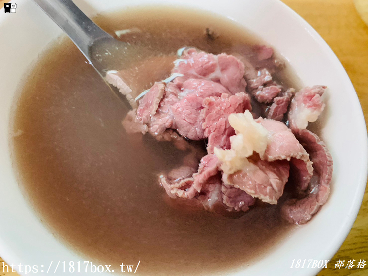 【台南。北區】西羅殿牛肉湯。當天現宰新鮮溫體牛肉。台南超人氣早餐 @1817BOX部落格