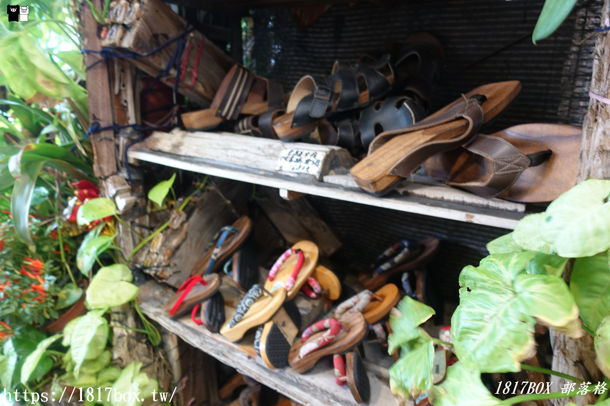 【台南。中西區】府城百年木屐老店。振行鞋行。師承日治時期。多重工序製成