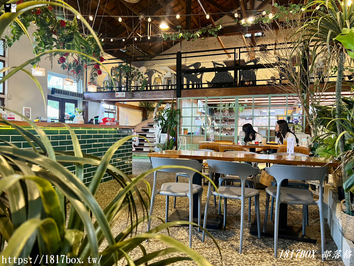 【嘉義。東區】廢溫室 V Greenhouse Café。百年老屋變身森林系咖啡廳
