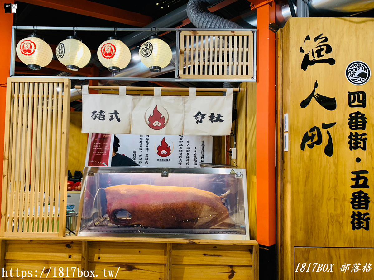 【台中。南屯】台中漁人町。日本星光市集。結合日式木造攤位。日系祭典造景裝置藝術