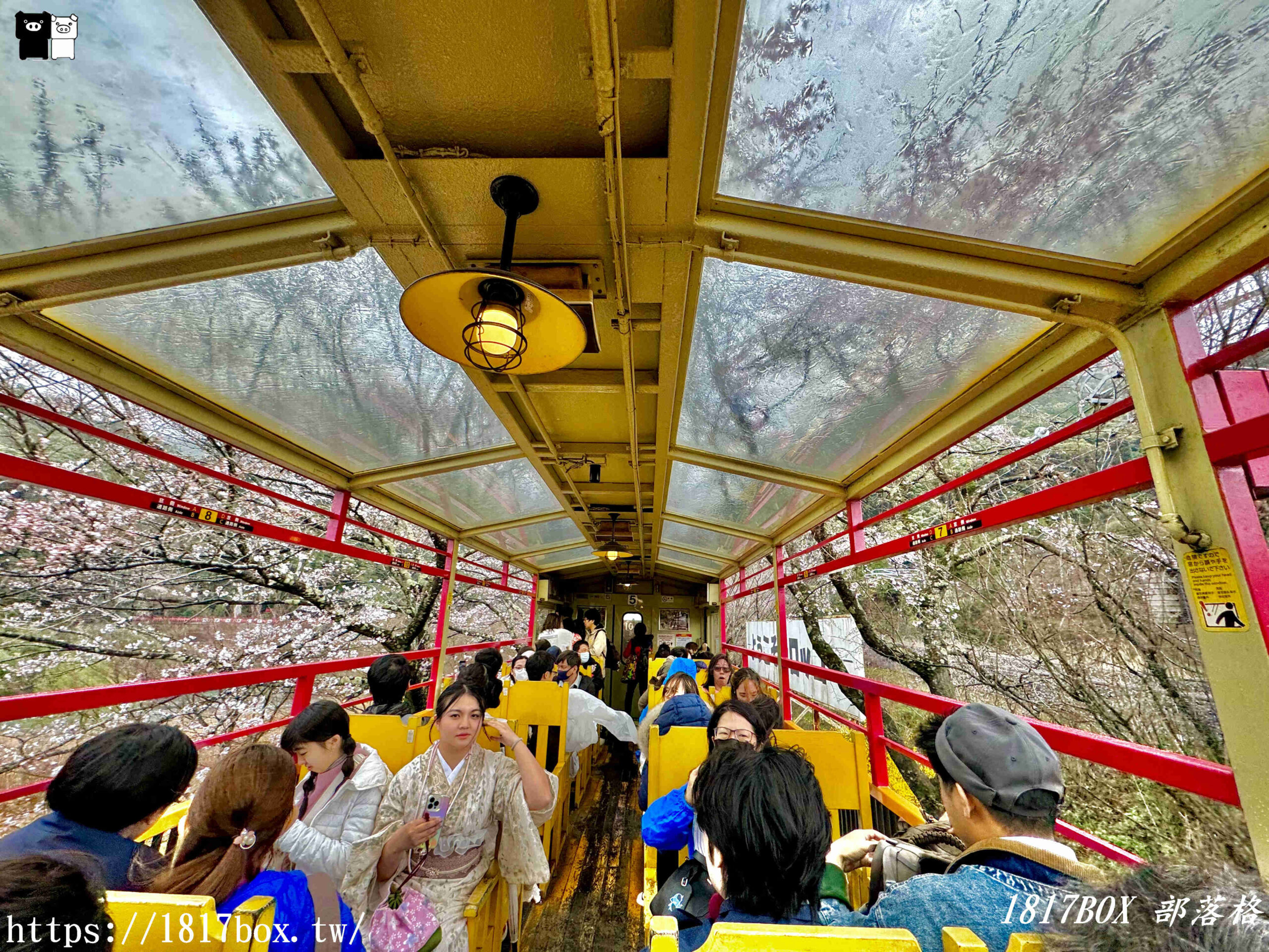 【京都景點】嵐山・嵯峨野觀光鐵路。嵐山小火車龜岡站。令人驚嘆的美景。復古火車帶來的有趣旅程