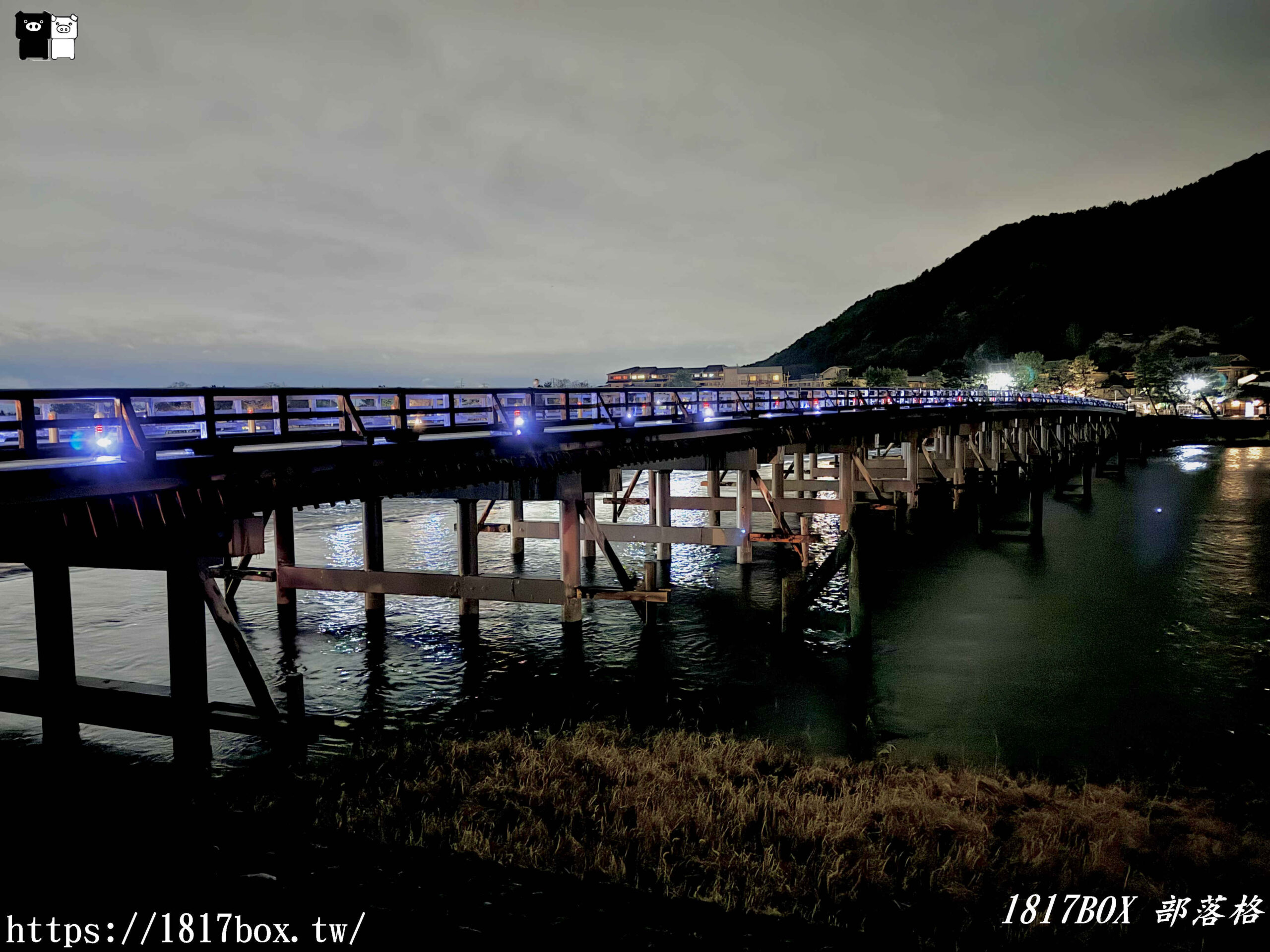 【京都景點】渡月橋。屋形船。嵐山公園。體驗日本四季風情。自然景色優美