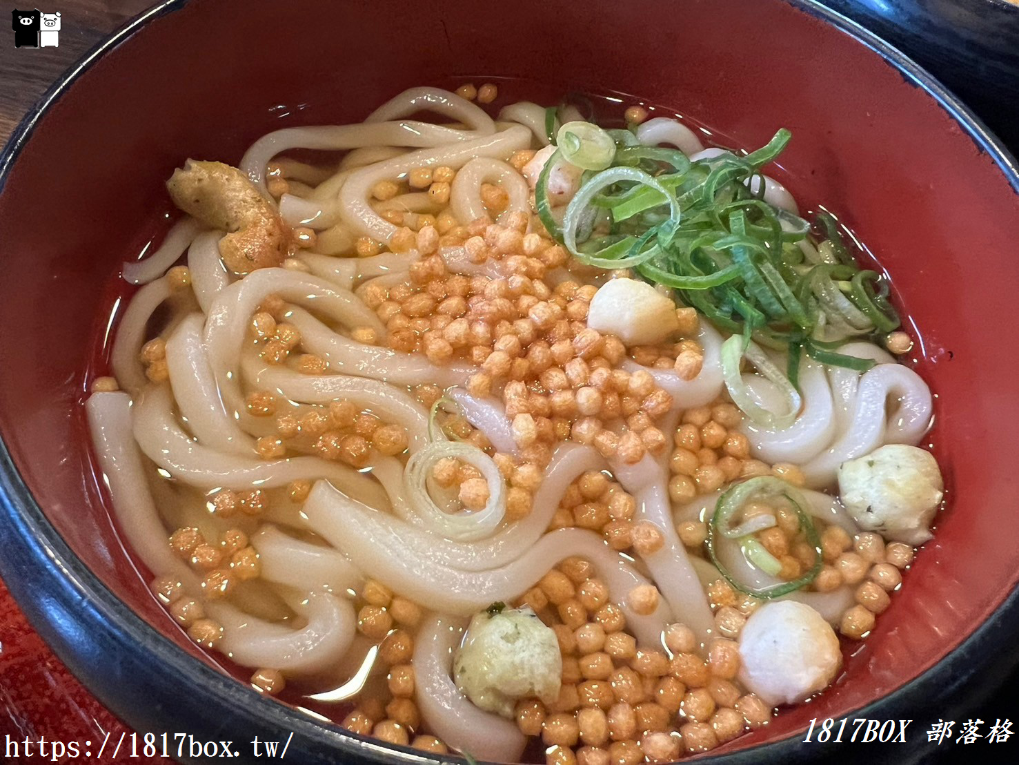 【奈良美食】水谷茶屋。隱藏在奈良公園裡的小合掌屋。在超夢幻小茅葺屋裡吃烏龍麵和甜點