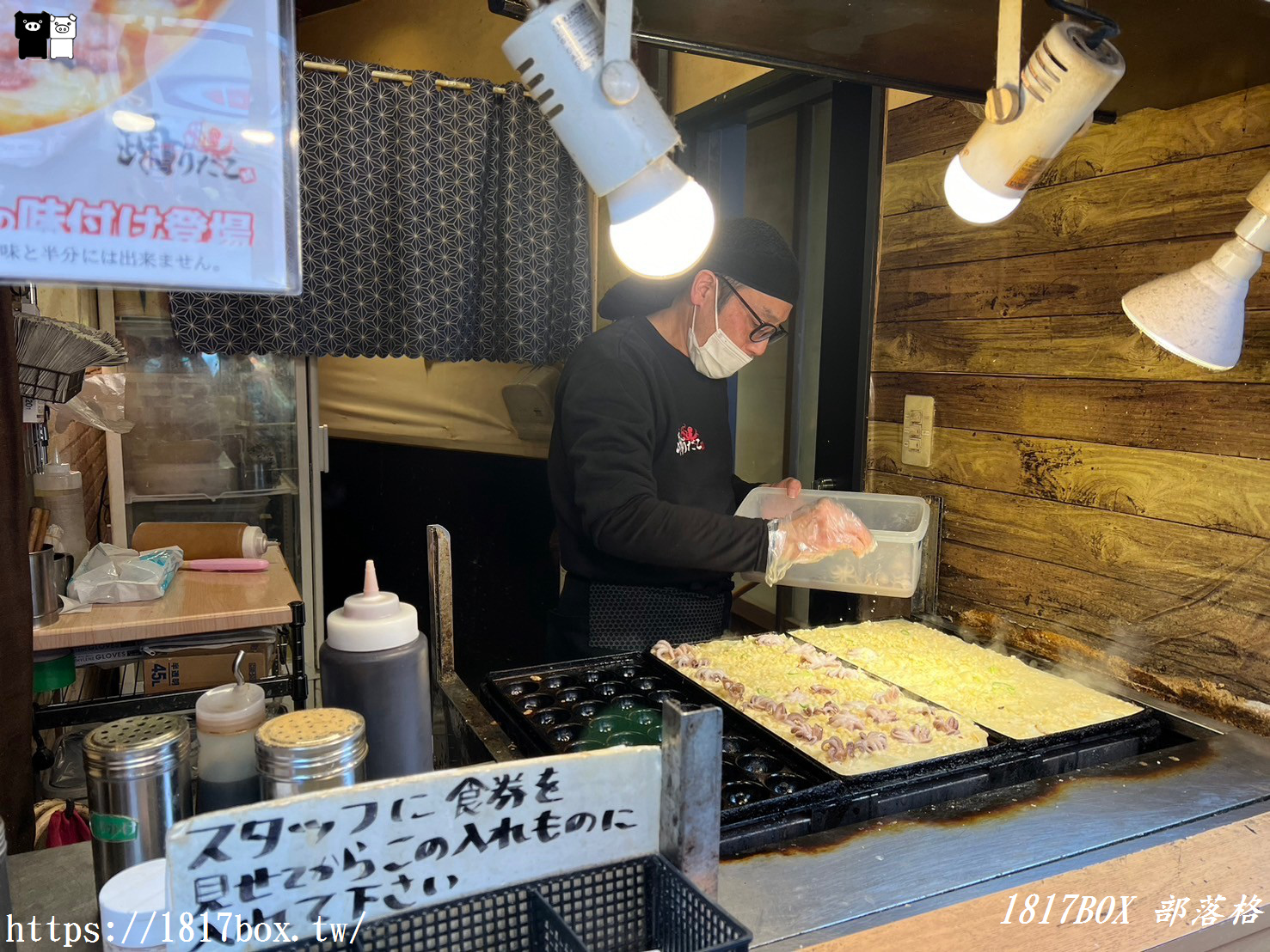 【大阪美食】大阪章魚燒必吃推薦。跳舞章魚燒道頓堀店。道頓堀「踊りだこ」每顆都有一整隻章魚