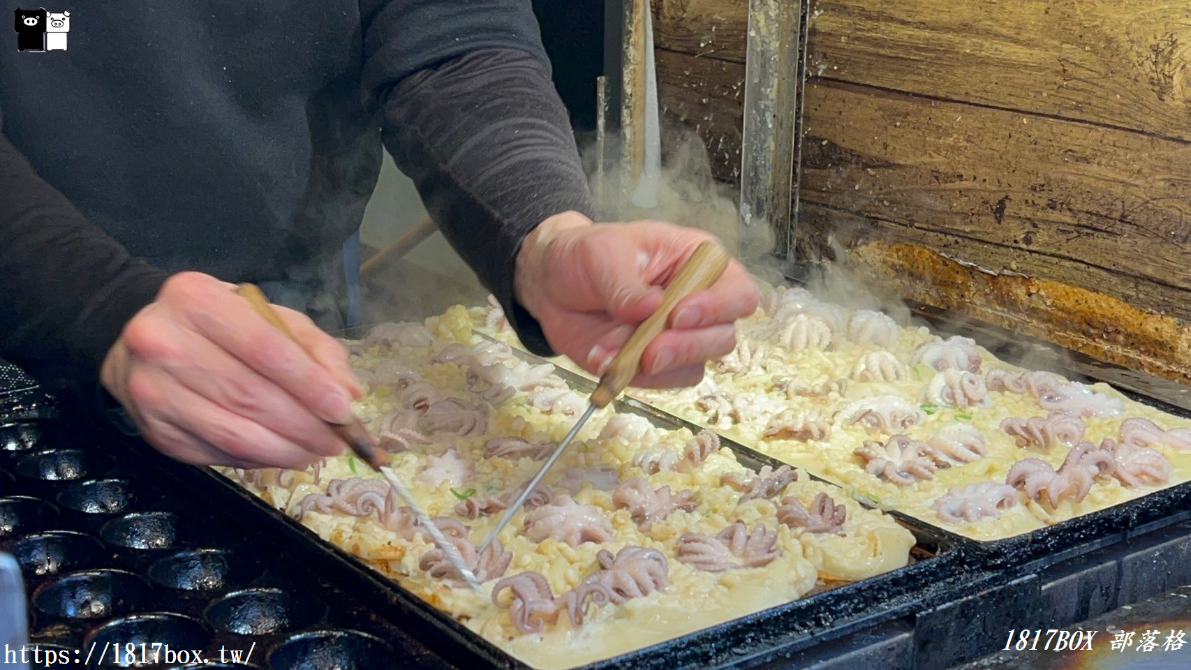 【大阪美食】大阪章魚燒必吃推薦。跳舞章魚燒道頓堀店。道頓堀「踊りだこ」每顆都有一整隻章魚