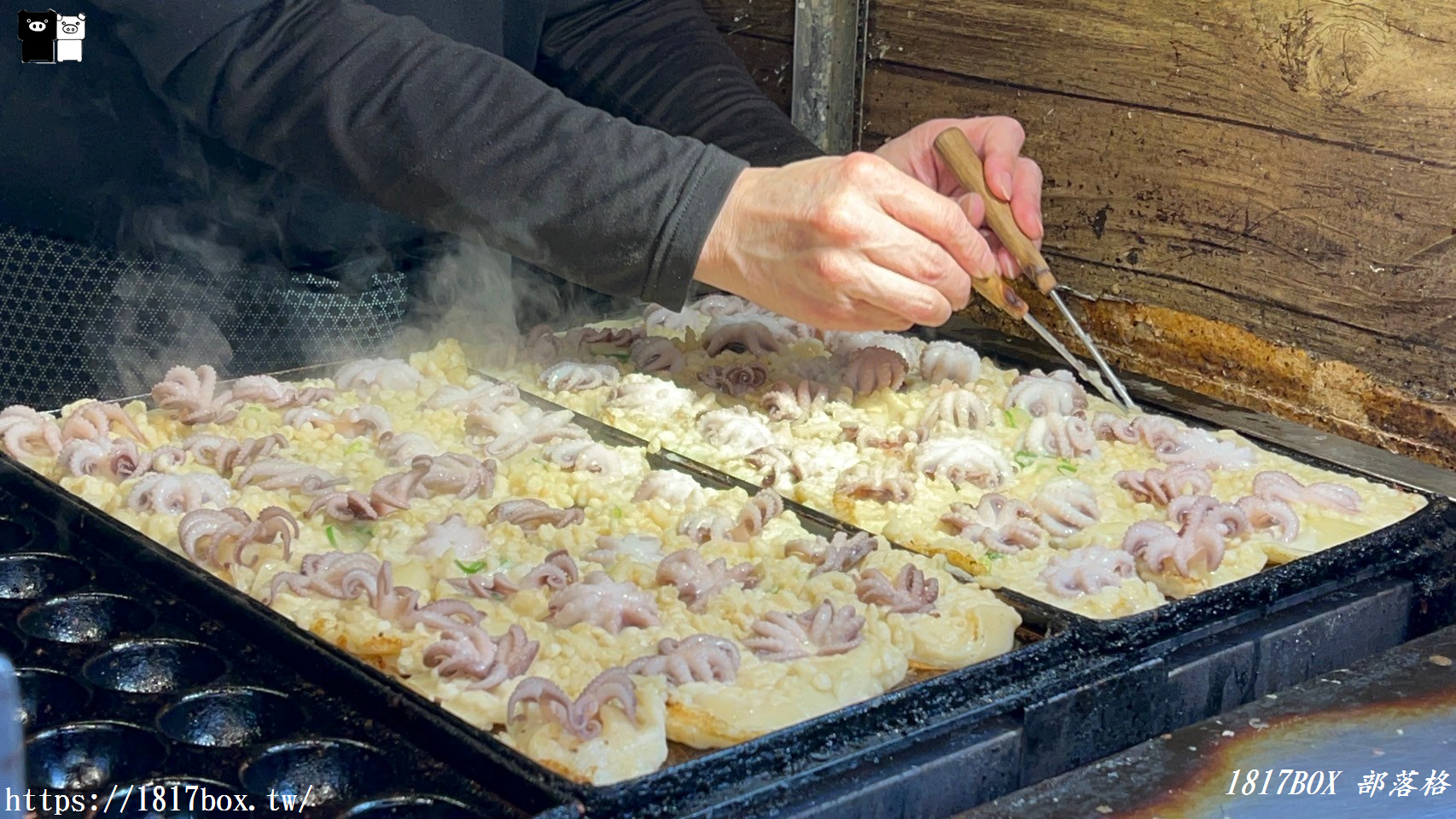 【大阪美食】大阪章魚燒必吃推薦。跳舞章魚燒道頓堀店。道頓堀「踊りだこ」每顆都有一整隻章魚