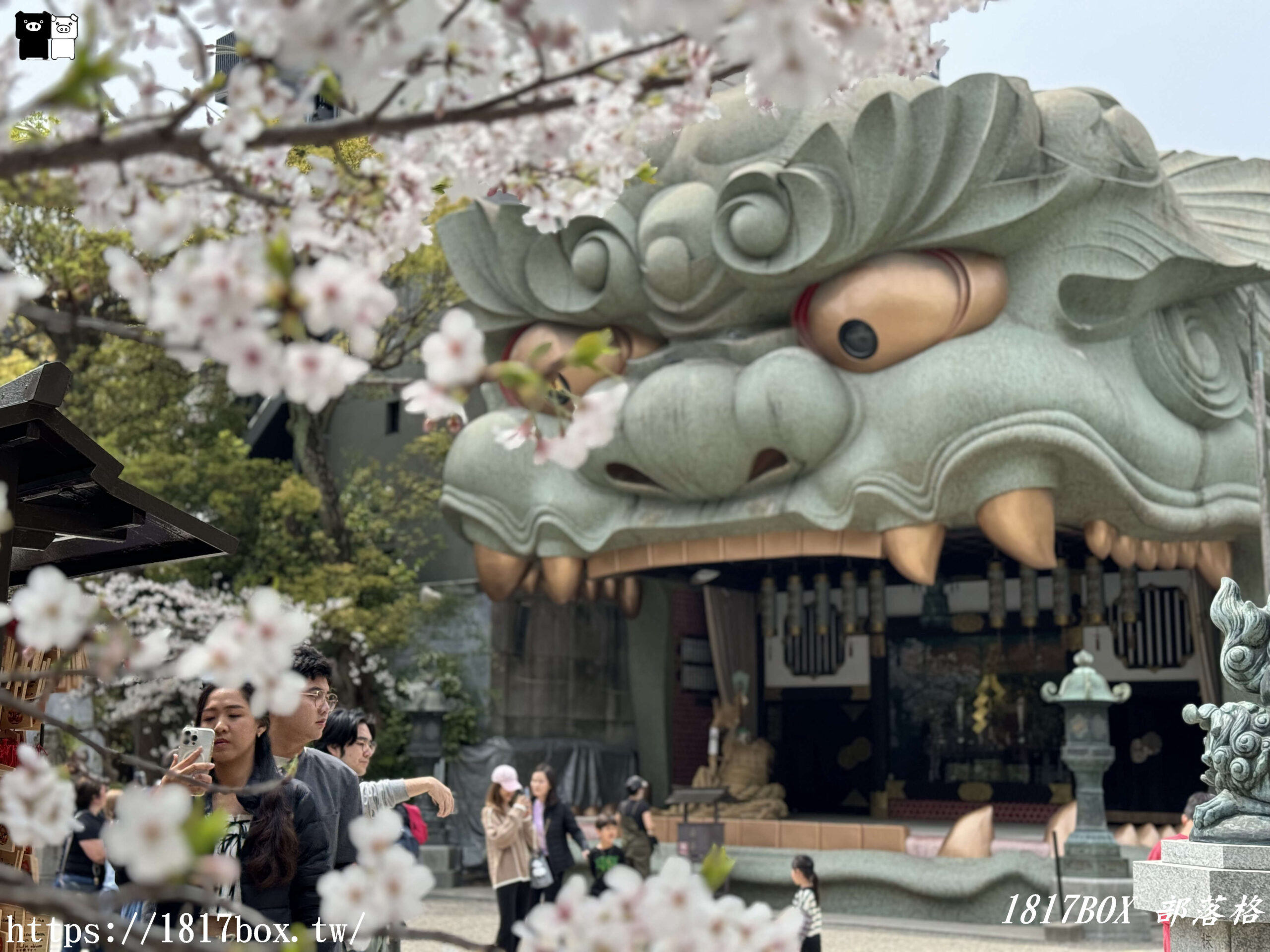 【大阪景點】難波八阪神社。巨大獅子殿。令人印象深刻的力量場所