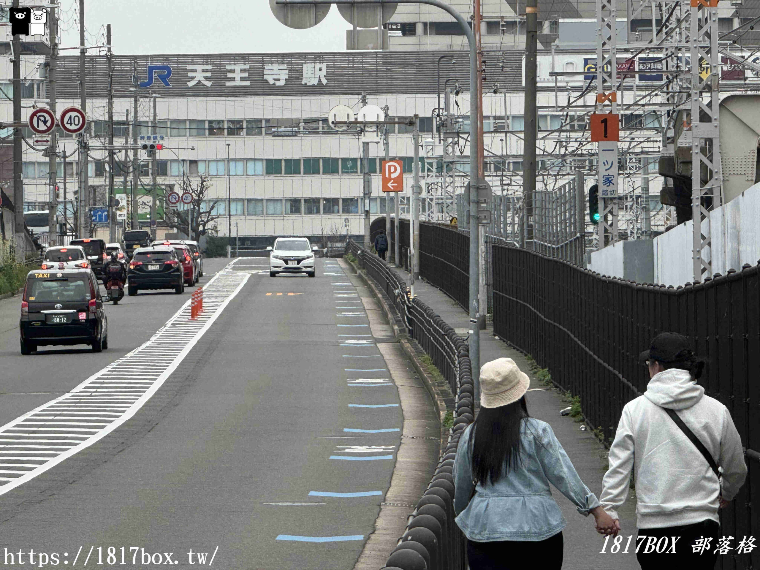 【大阪景點】新世界本通商店街。通天閣。新舊魅力交融的街景。五光十色的熱鬧街區