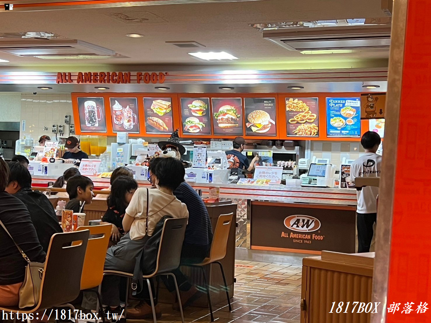 【沖繩美食】A&W Makiminato。A&W牧港店。沖繩限定的美味漢堡。A&W美式漢堡速食餐廳