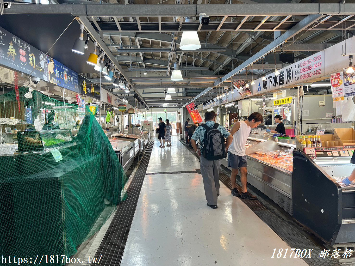 【沖繩美食】泊港漁市場。沖繩最在地。沖繩三大魚市場之一