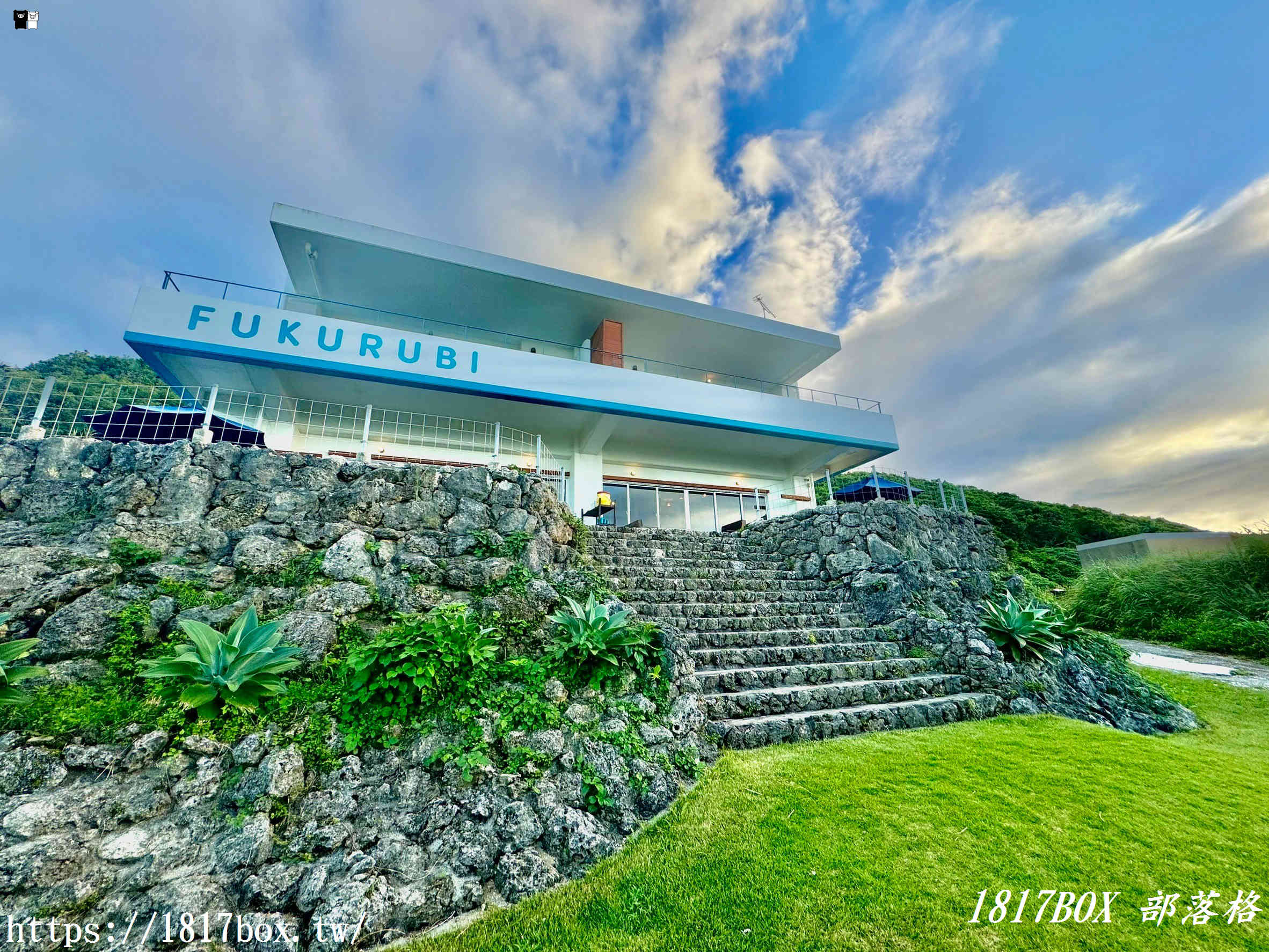 【沖繩美食】Cafe Fukurubi。古宇利島咖啡館。漂亮的沖繩海景一覽無遺