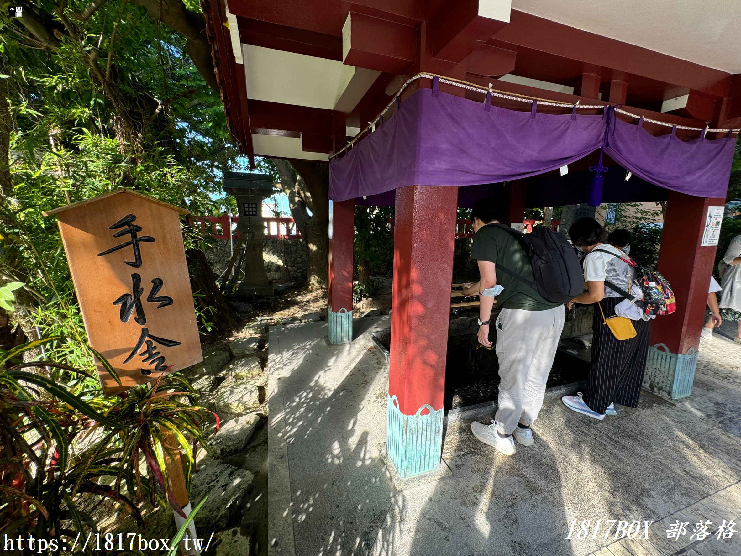 【沖繩景點】波上宮。懸崖上的神社。絕美海灘、鳥居、神社一次擁有