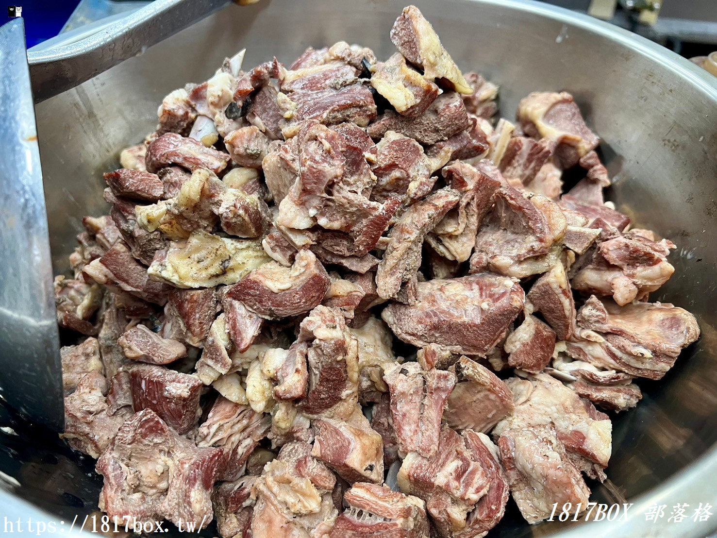 【彰化市】派甲羊肉爐。藥膳羊肉湯。肉燥飯、羊油麵線只要10元