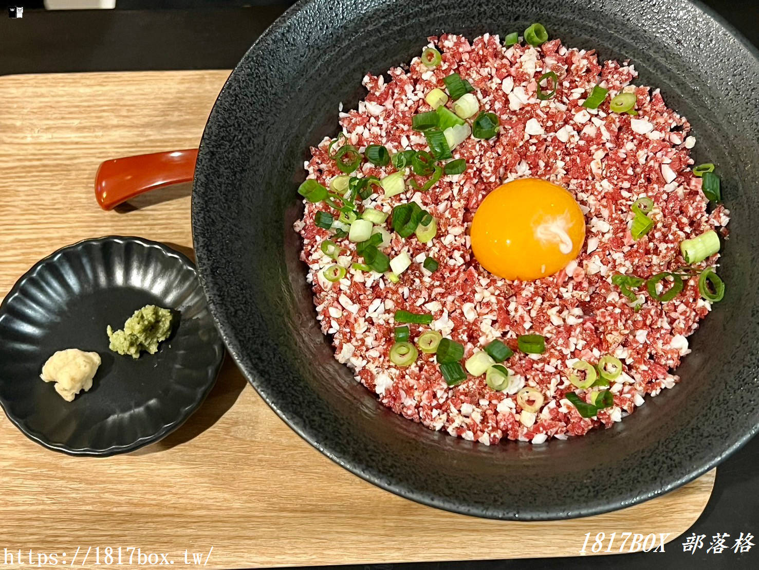 【北海道美食】丼ふらの Don Furano。炙燒和牛飯。豬軟骨飯。富良野蓋飯餐廳