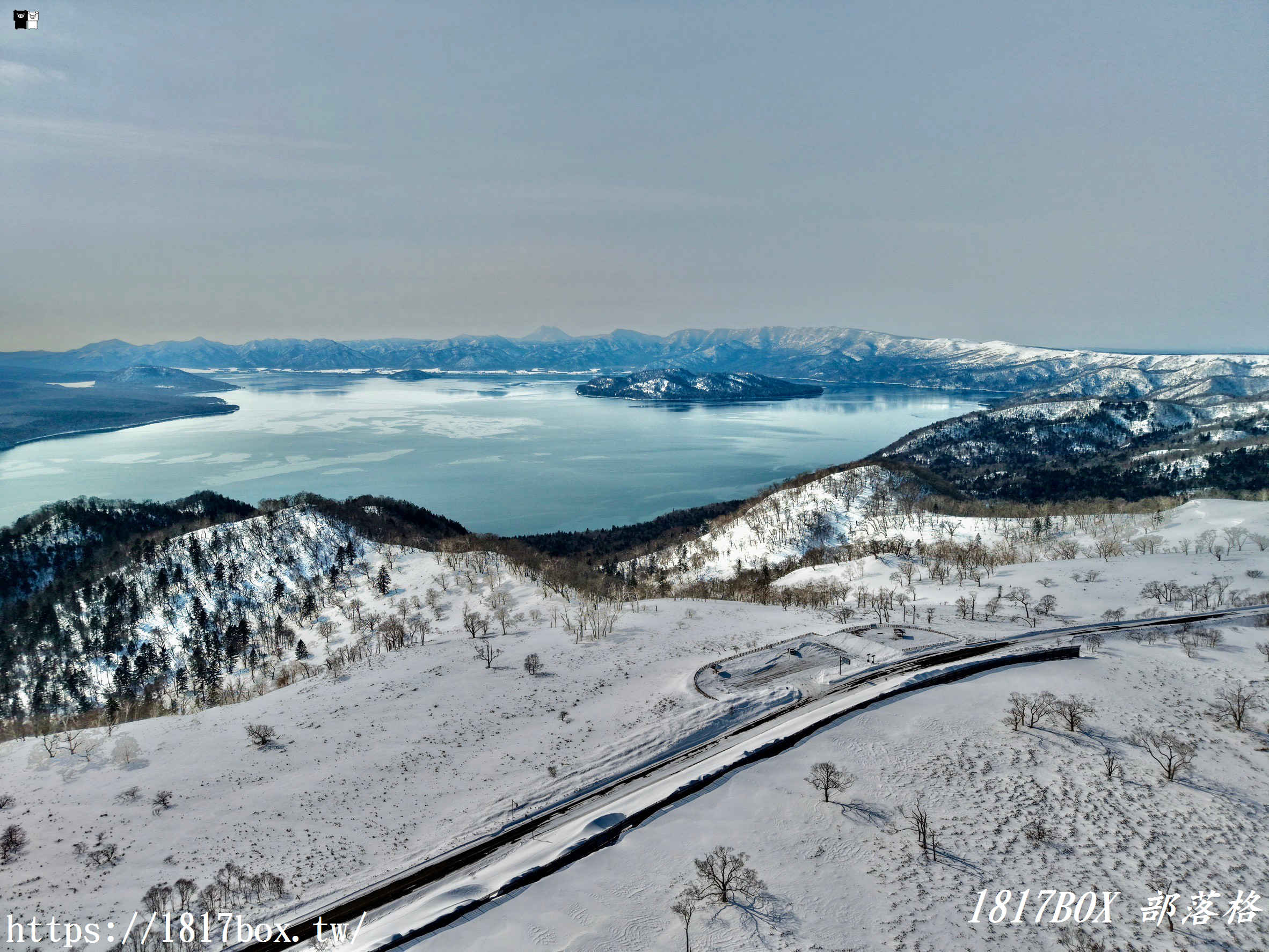 【北海道景點】藻琴峠 。藻琴山 展望駐車公園。眺望屈斜路湖