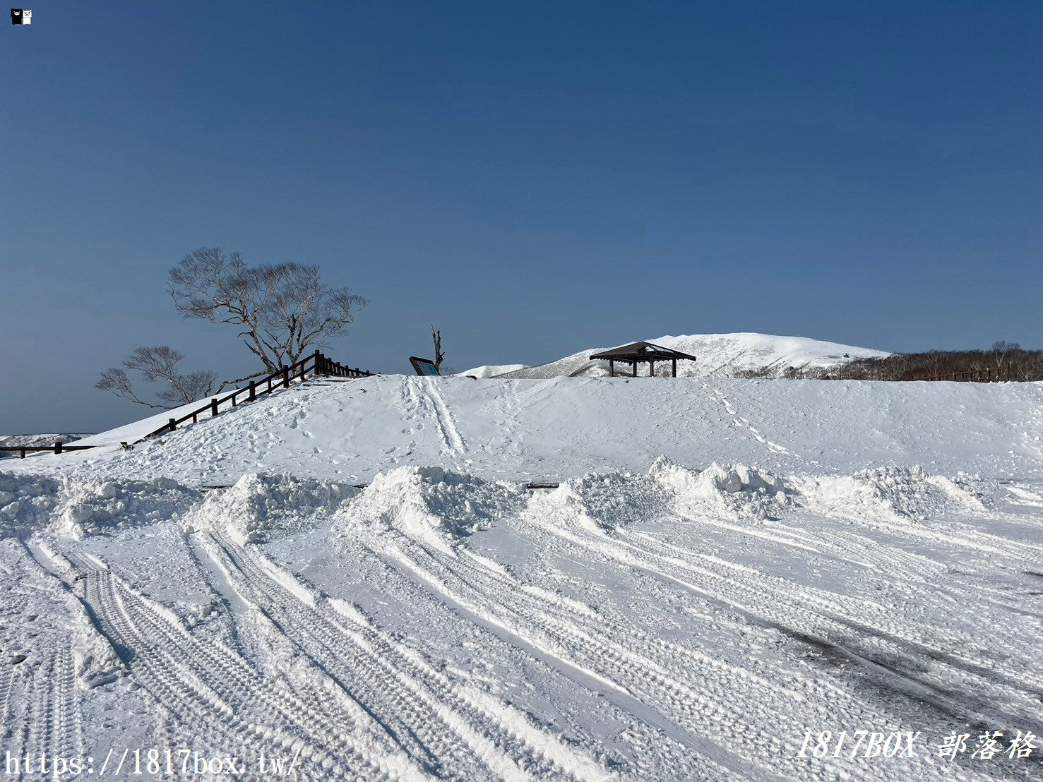 【北海道景點】藻琴峠 。藻琴山 展望駐車公園。眺望屈斜路湖