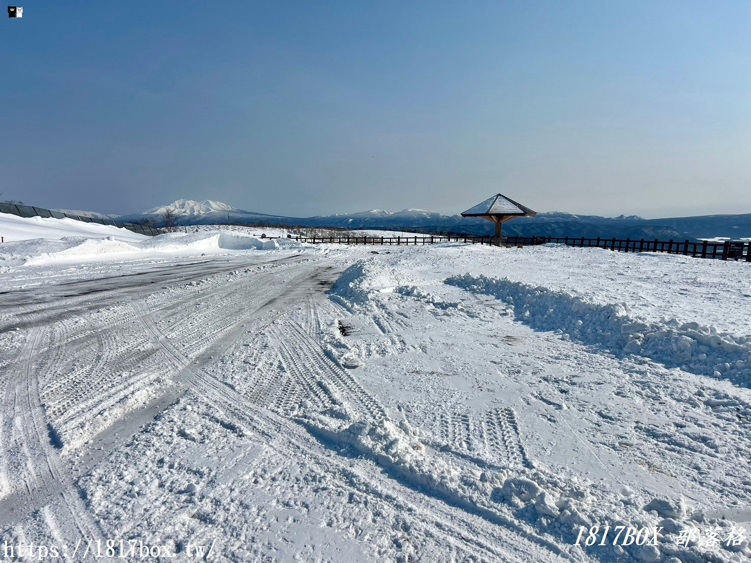 【北海道景點】藻琴峠 。藻琴山 展望駐車公園。眺望屈斜路湖