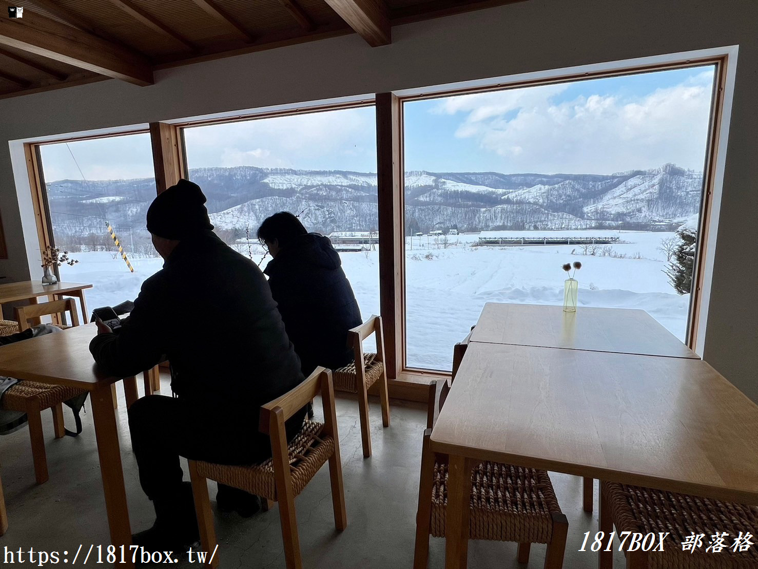 【北海道美食】Café de Camino 。足寄町咖啡店。群山環抱。景色優美