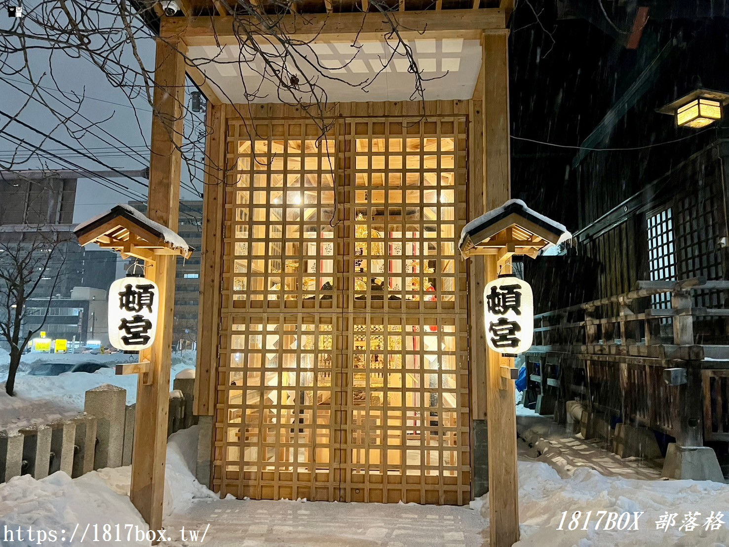 【北海道景點】北海道神宮頓宮。傳說在頓宮參拜時撫摸院內的石獅子就能成就美滿姻緣