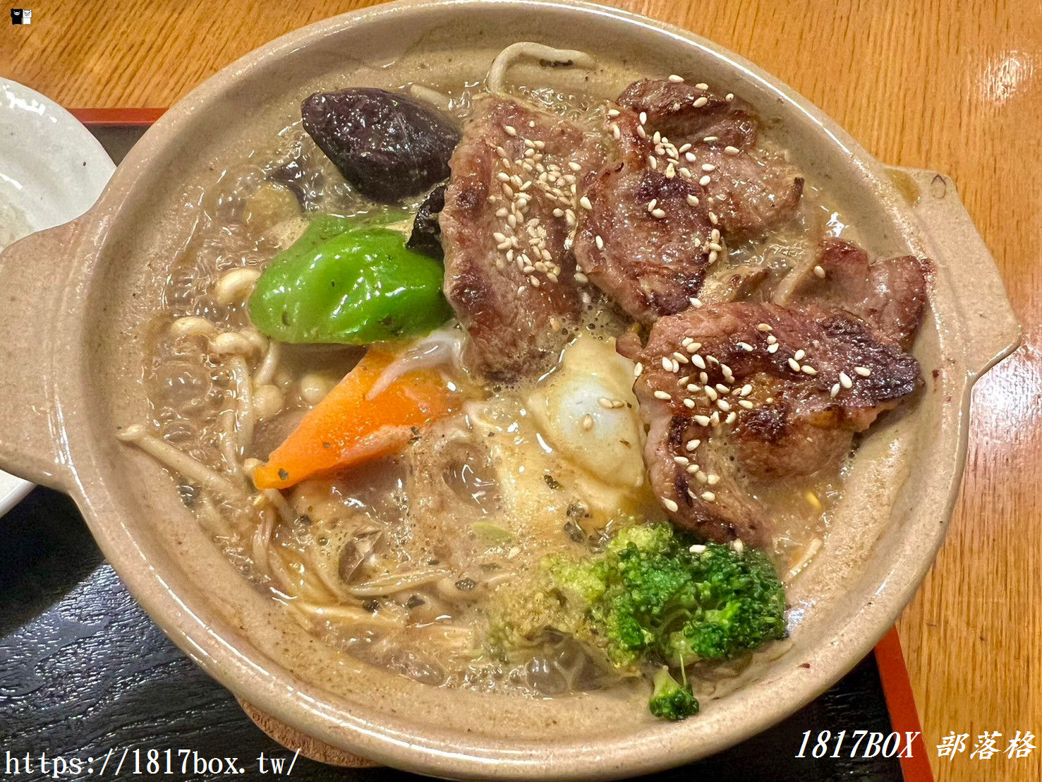 【北海道美食】カリー屋きいろ。充滿溫馨復古氛圍的咖哩餐廳。札幌湯咖哩推薦