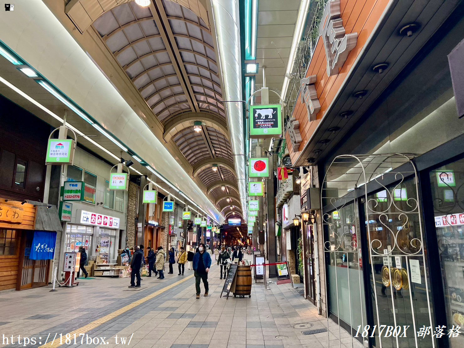 【北海道景點】狸小路商店街。網羅各式北海道美食與伴手禮。北海道最早的商店街