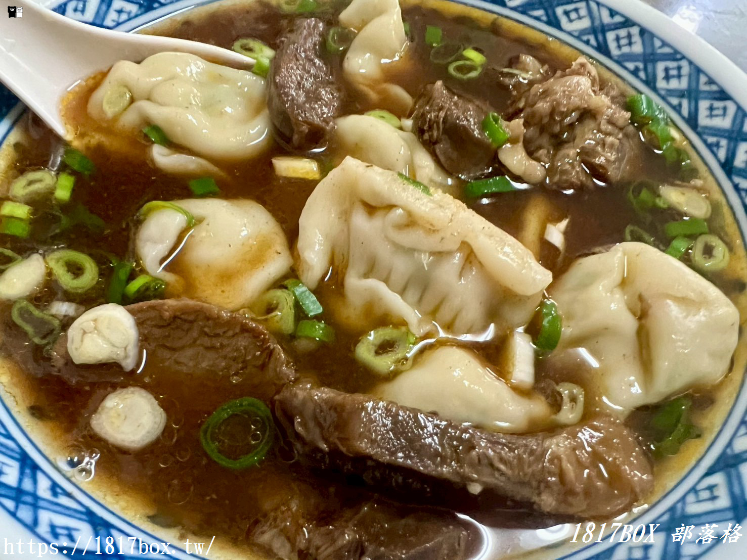 【彰化。永靖】魏記牛肉麵。隱藏在藤蔓裡。永靖港西村龍脈上的美食