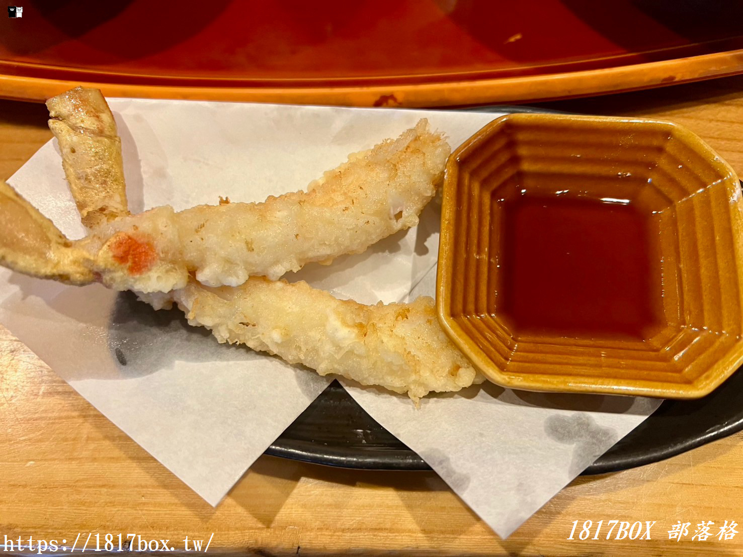 【北海道美食】湯咖哩奥芝商店－奧芝奶奶店。臉盆大小的肉山湯咖哩。來自奶奶們的溫馨氛圍