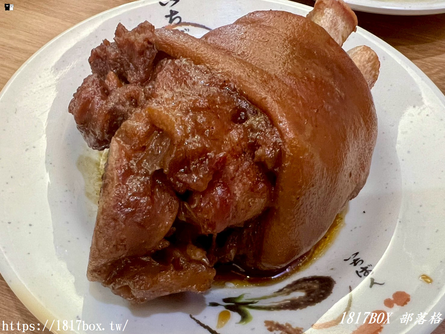 【彰化。鹿港】溪湖陳家祖傳-豬腳爌肉飯（鹿港頂番店）。溪湖阿讚二代直營店