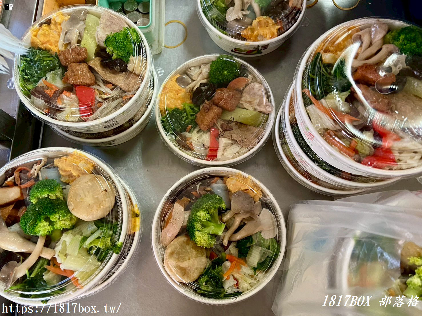【彰化市】兆秀蔬食。餐盒菜色多樣化選擇。銅板小吃