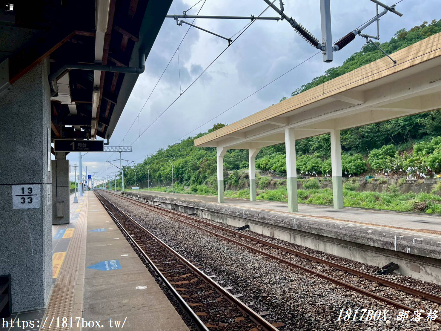 【屏東。獅子】枋山火車站。台灣最南端的無人鐵路車站。遠眺海景秘境車站