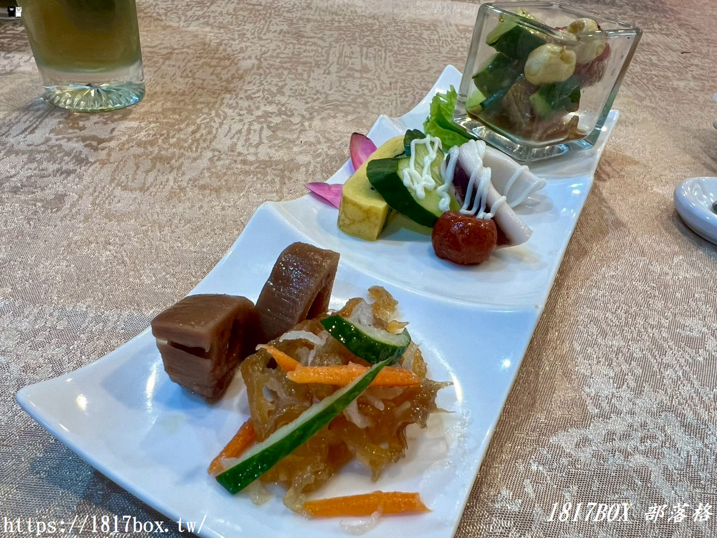 【嘉義。水上】新興園餐廳。香水蓮及荷蓮。特色蓮子餐