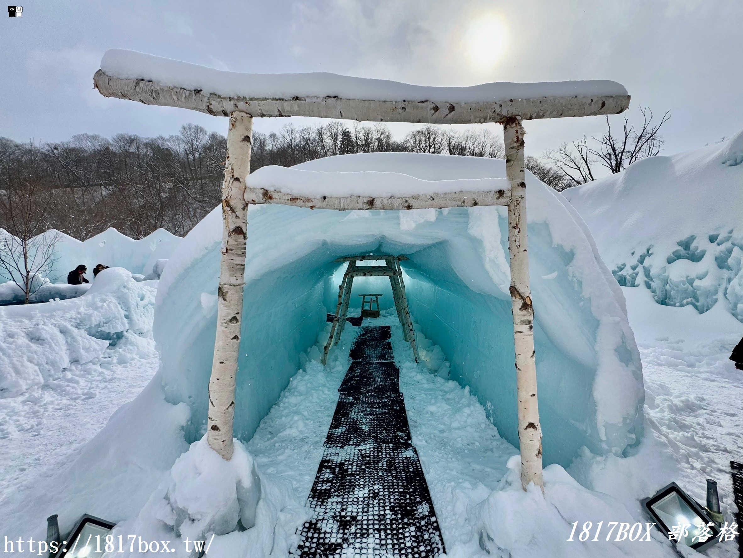 【北海道景點】千歲支笏湖冰濤祭。超夢幻的戶外冰雕作品。體驗支笏湖藍之美