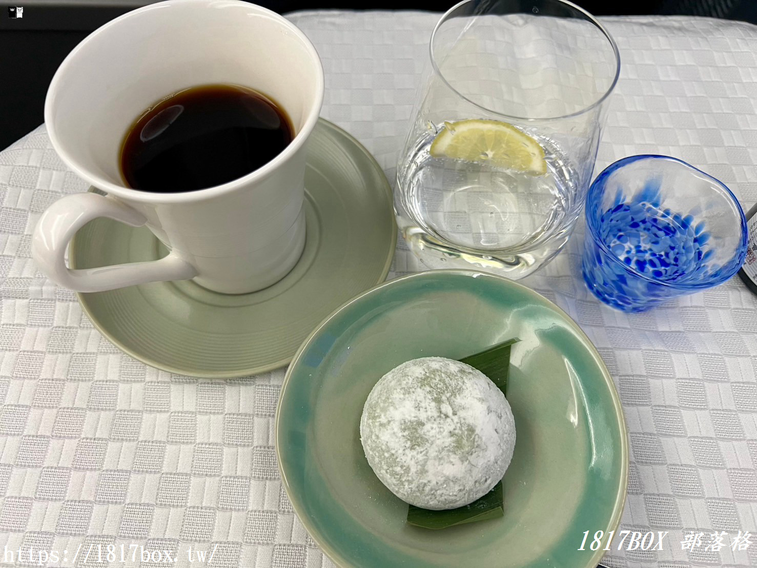 【商務艙開箱】長榮航空787夢幻客機。皇璽桂冠艙空間&餐點分享