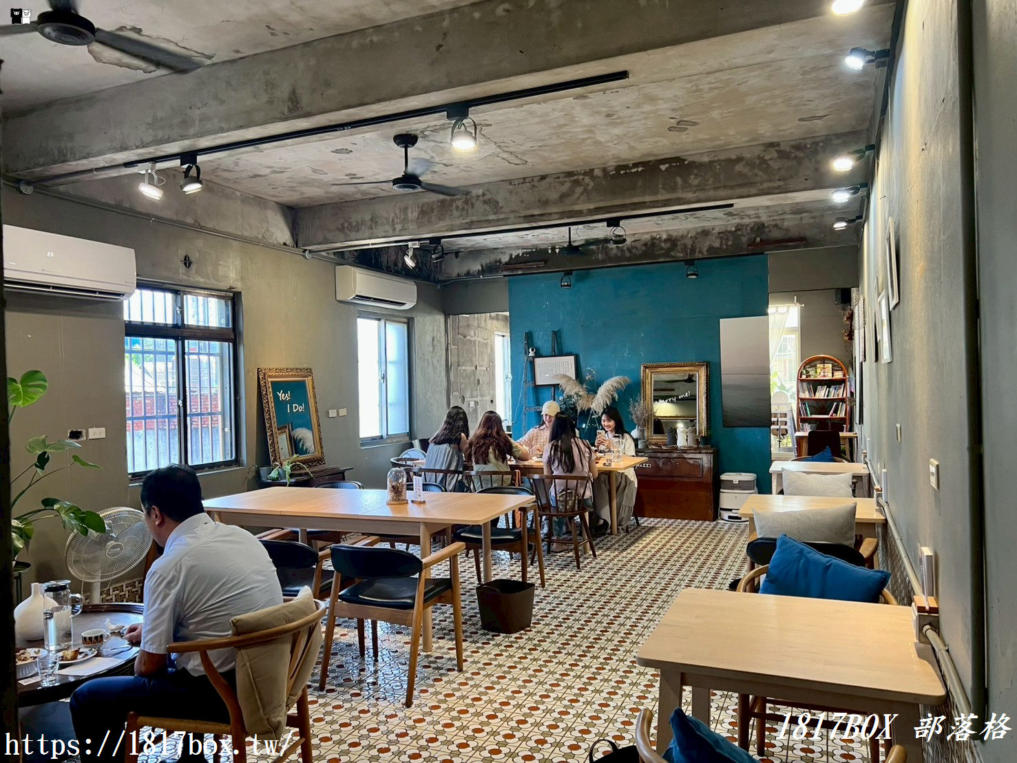 【苗栗。後龍】重成商號。隱藏在苗栗海線小鎮柑仔店2樓