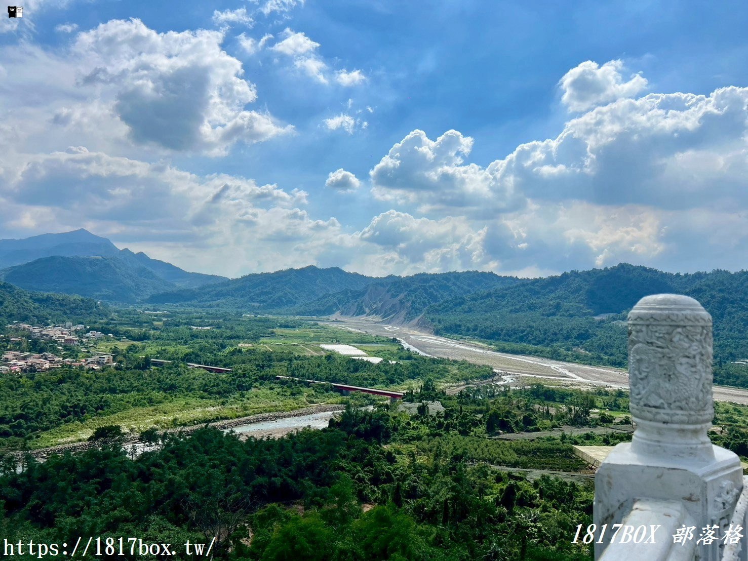 【南投。竹山】車泊旅行。山坪頂福德宮。遠眺山巒美景