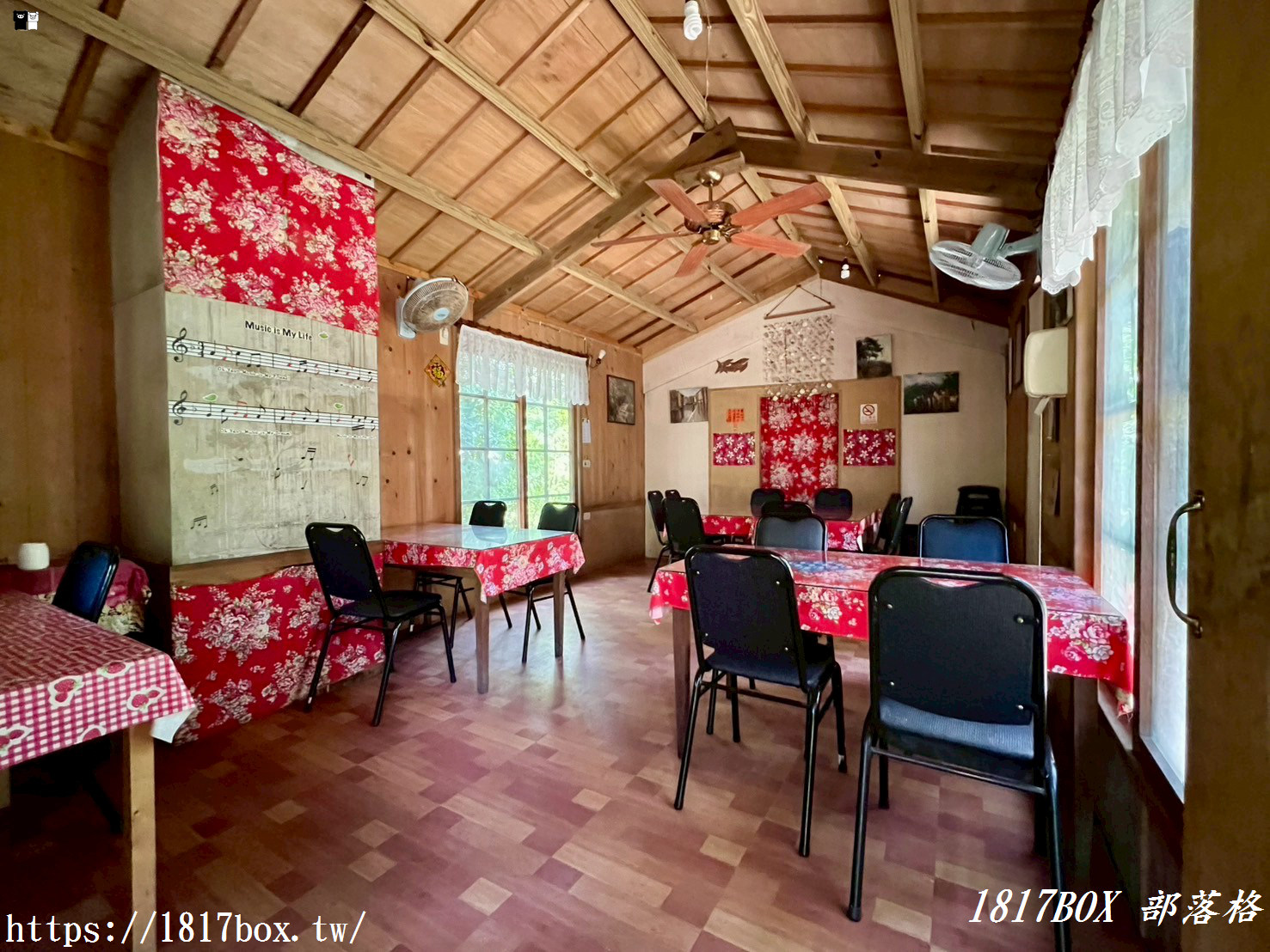 【雲林。古坑】竽芯園庭園美食屋。客家復古風木屋。森林系半露天餐廳