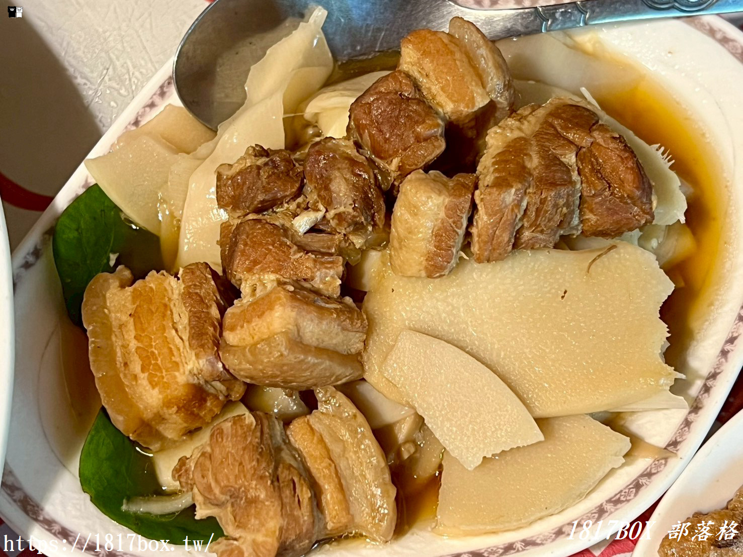 【雲林。古坑】竽芯園庭園美食屋。客家復古風木屋。森林系半露天餐廳