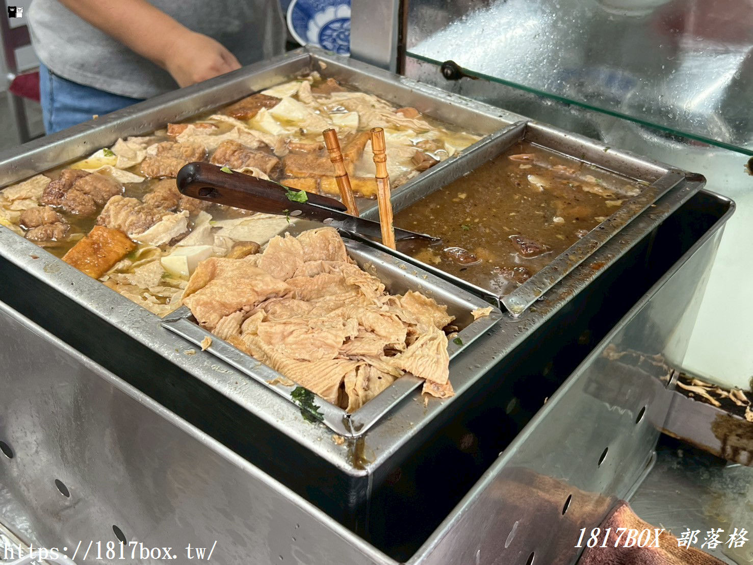 【彰化市】天公壇素食麵。只賣平日早、午餐時段。熱門排隊小吃 【彰化市】天公壇素食麵。只賣平日早、午餐時段。熱門排隊小吃