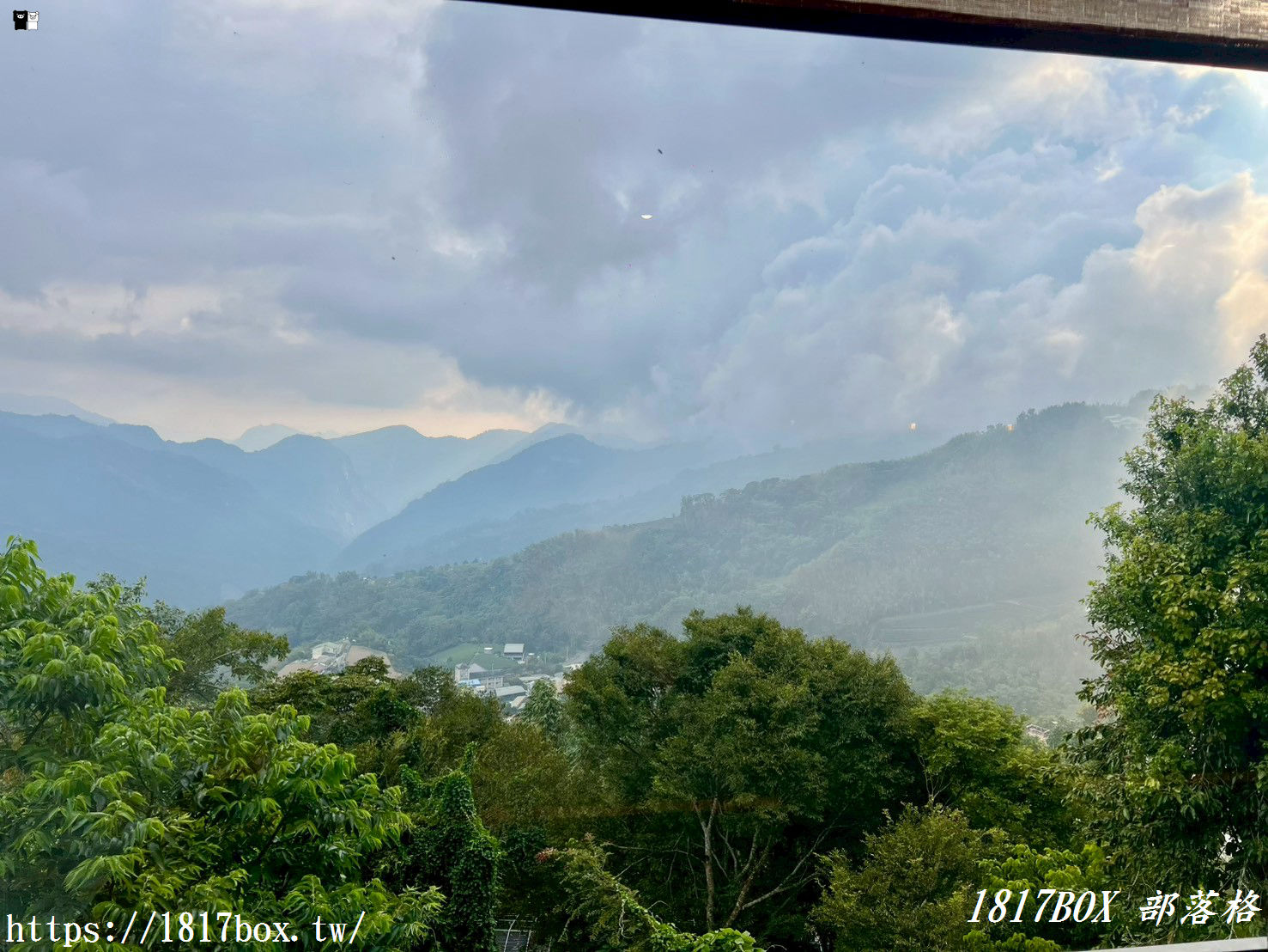 【嘉義。阿里山】佐一茶屋。日式景觀餐廳下午茶 【嘉義。阿里山】佐一茶屋。日式景觀餐廳下午茶