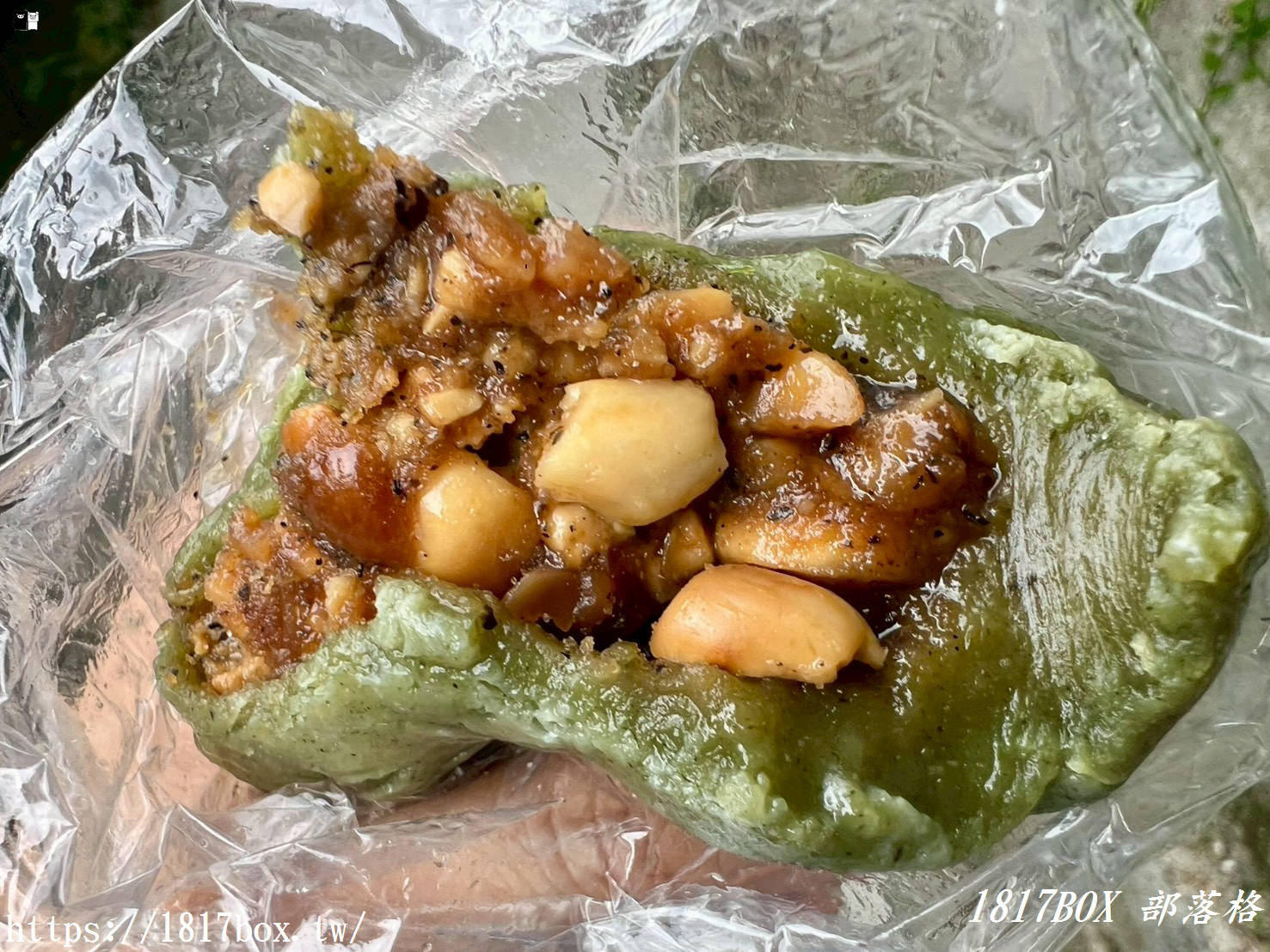 【嘉義。阿里山】十字路阿嬤草仔粿。七道傳統製作工法。阿里山超人氣小吃 【嘉義。阿里山】十字路阿嬤草仔粿。七道傳統製作工法。阿里山超人氣小吃