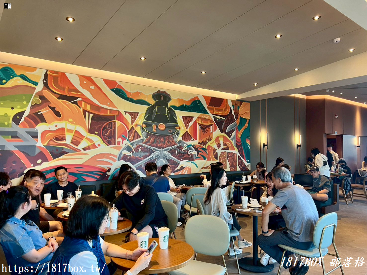 【苗栗。苑裡】星巴克 苑裡稻香門市。金黃稻浪與咖啡的對話