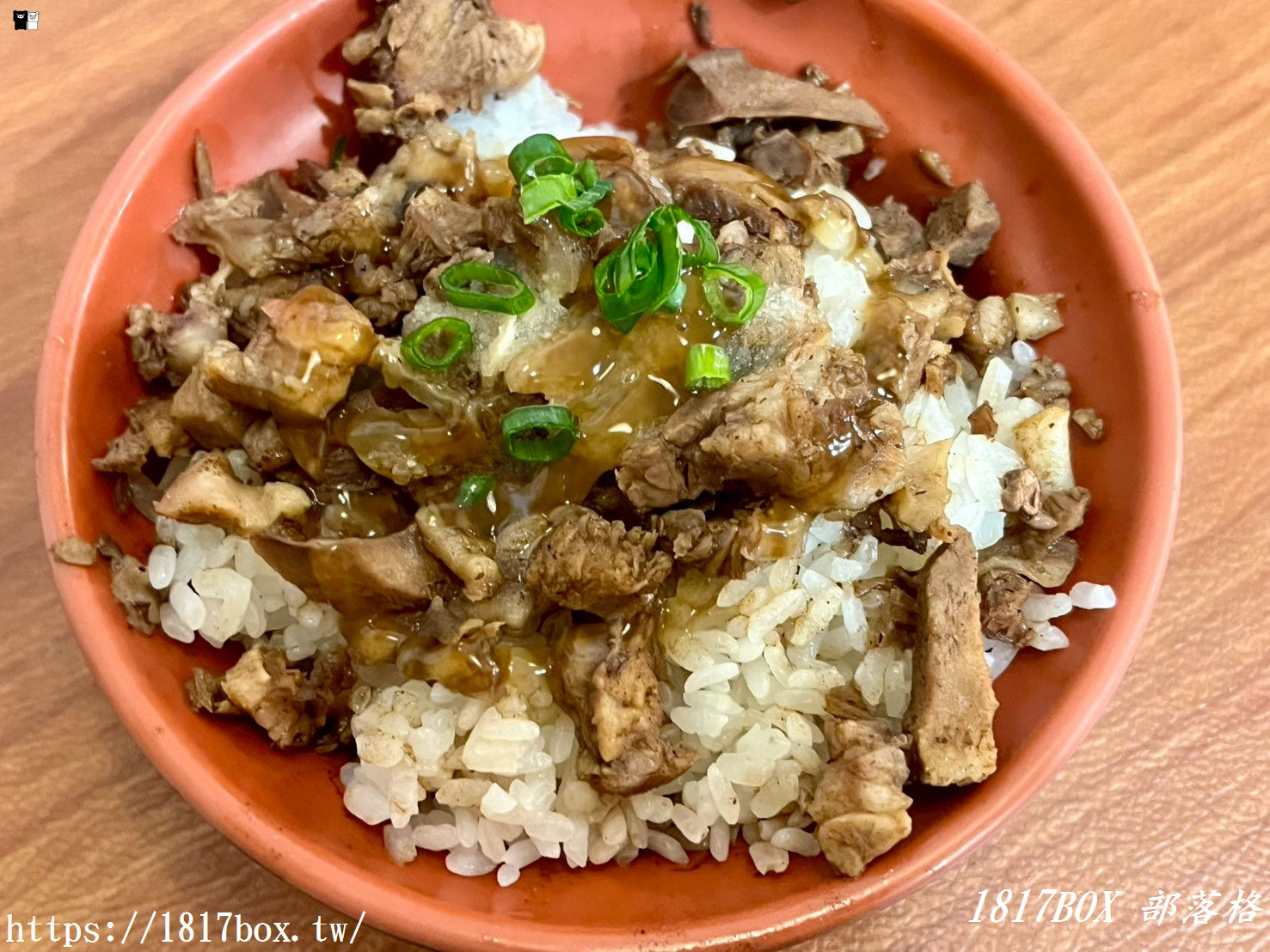 【苗栗。苑裡】莊招小吃。每日熬煮大骨湯頭。招牌海鮮麵 【苗栗。苑裡】莊招小吃。每日熬煮大骨湯頭。招牌海鮮麵