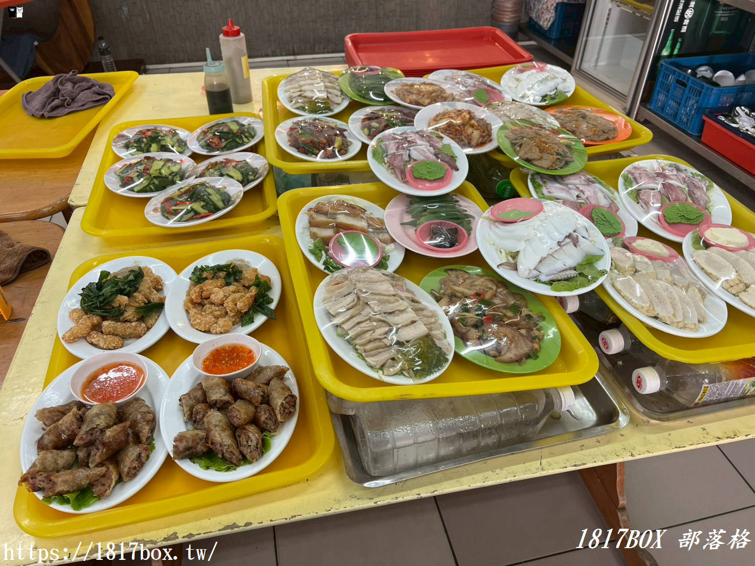 【台中。沙鹿】羊博士鍋物料理有限公司。鍋底有加香菜。鄰近清泉崗機場