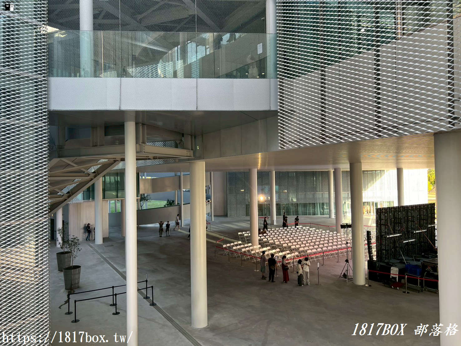 【台中。西屯】臺中綠美圖。臺中市立美術館與臺中市立圖書館 【台中。西屯】臺中綠美圖。臺中市立美術館與臺中市立圖書館